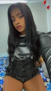 Sariitaa_ SUPER GIRL Pic 9