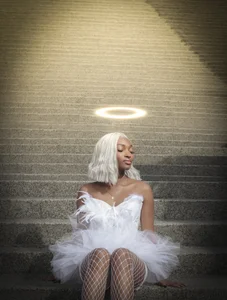ahvi_ebony HALLOWEEN 2026 ANGEL Pic 4