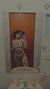 miss_tatta Sexy girl Pic 3