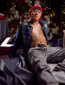 Public od isaac_grimm  8 snímek