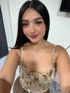 Mila_lowell_ Public зображення 3