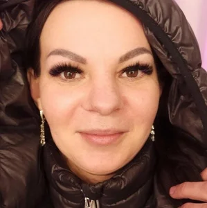 ElluaSmiileeのPublicの 3枚の写真