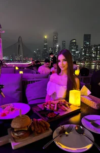 Public od DeanneFarve  8 snímek