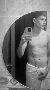 BoysONFireXXXPublic Bild