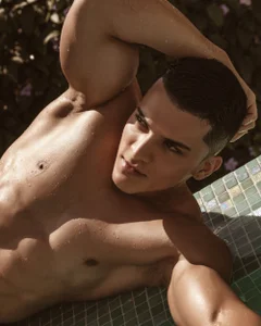 MaximoVega Public Pic 7