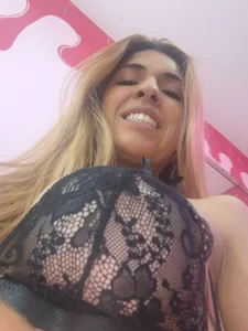 EvaaLovia1 🖤💋😈 Pic