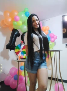 ashley_morgan_18Public Bild 3