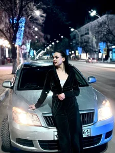 Public od BrendaaWarren  5 snímek