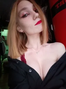 betty_witch Public Pic 2
