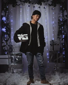 labrinthteasing Christmas 2025 Foto 2