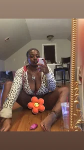 Public de Dusaa_  3 Imagens