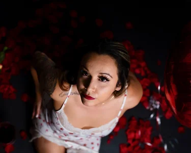 GoddessAmberBreannaaa Public  9 снимка
