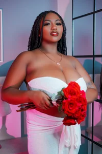 Tamara_Myller Celebrate love 🍒 Εικόνα