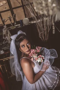 LisaHadwin Haunted bride 🎃 slika 4