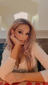 DirtyDiana69_ NEW Pic