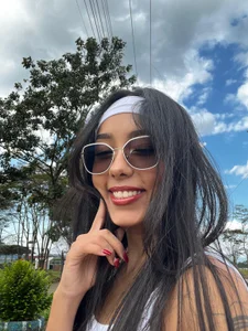 LunaVelour13のJust Me!の 3枚の写真