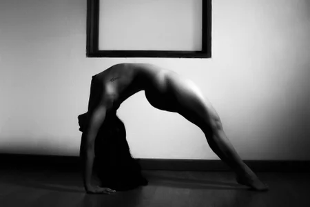 JennifferColeman Black and White 1 Pic 7