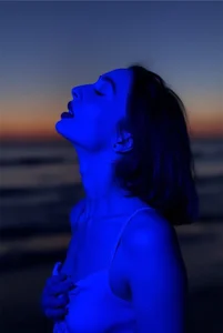 MarieKarmaのCold watersの枚の写真