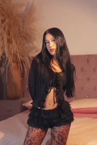 MiaWilsson_ pretty and sexy Immagine  2