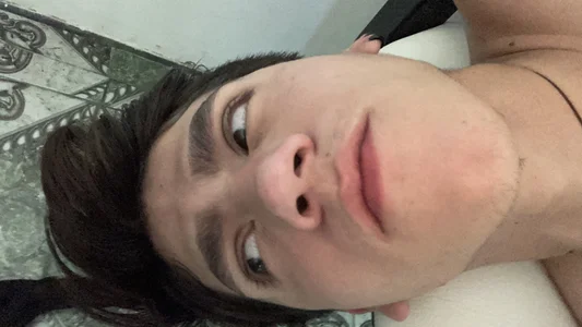 Hey de zackary_0  3 Imagens