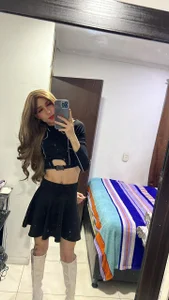 annie_sweet3 Public Pic