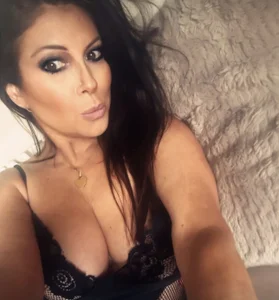 PetiteMilly Public Pic 4