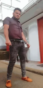 MichaelBear_: DO YOU WANT A BITE? 😈🔥 ( 3 фото)