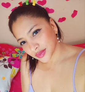 roxane- casual and sexy Pic 6