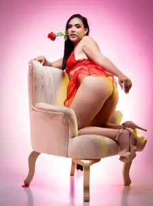 Rita_russell Public Pic 2