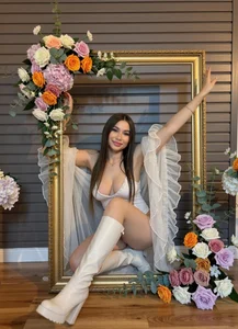 MiaWhiteBunny 🔥 Fotka