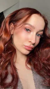 MarieKarma 🎀 টি ছবি