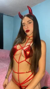 Belle_Fiore 😈 зображення 5