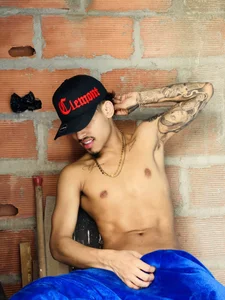 STITCHyLILO: Public ( 3 фото)