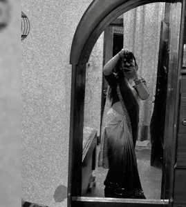 Public de Aayeshu  3 Imagens