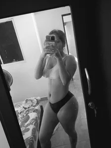 🔥 de Soffy_Dust  4 Imagens