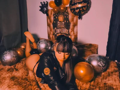 Scarleth_Hot1 Happy Birthday. 사진 2