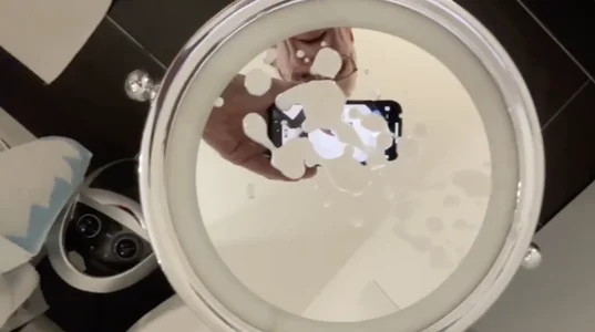 AndyLD20x6 Im Bad Fotka 2