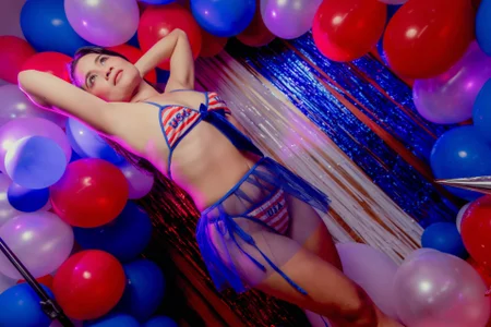 naughty_milf4u_ Happy 4th of July💓💙🤍🎇 Foto 4