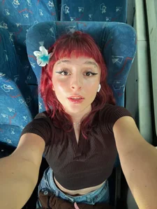 dafnne__hall <33 Pic 2