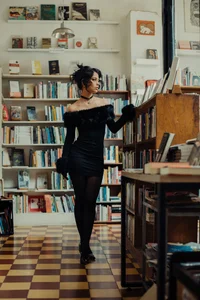 ElleDiane My body is ur best novel Pic 3