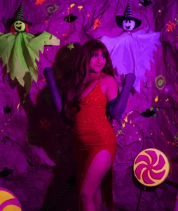 Ariana_F_W happy halloween Pic