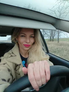 Eva_Melow To go or not to go 🤔 사진 9