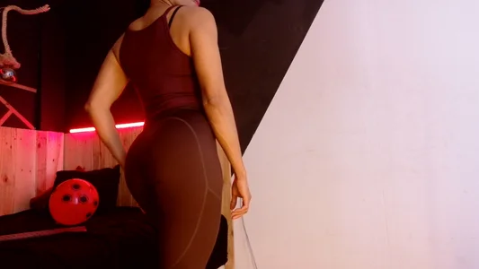 Amara_Vex Fantastic muscles Billede 4