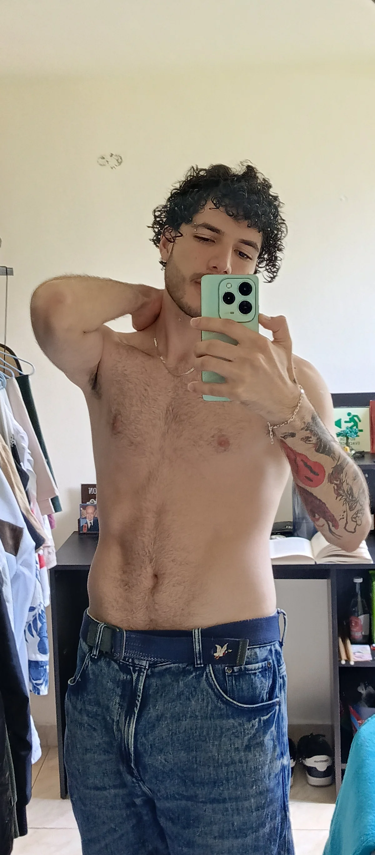 Rafael_Mendezz 님의 트렌드 중인 사진  3202개