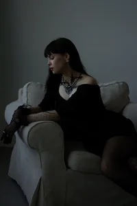 woman in black ☠️ od Morana_Batt  7 snímek