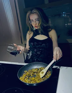 Dark_Lucious Whats me in kichen^^ Pic 3