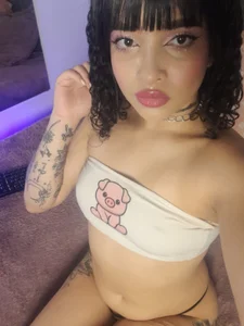 Abby-Torres kullanıcısının Kisses 🌸🐽 albümü -  3 fotoğraf