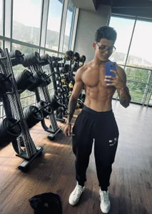 Paradise_boy_s GYM TIMEE Billede 2