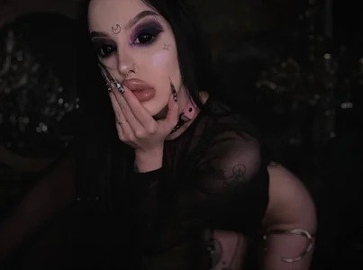 alexx_succubus Demonic bitch👹 Εικόνα 4