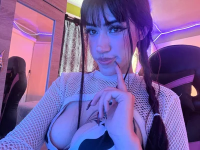 Ahri_rouse Public Bilde 5